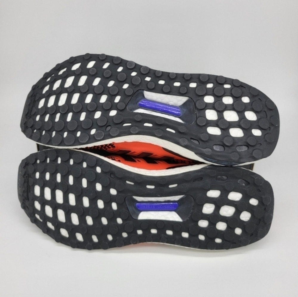 New adidas Ultra Boost 5.0 DNA Solar Red Black Women's Running Shoes Size 9 - Picture 8 of 9